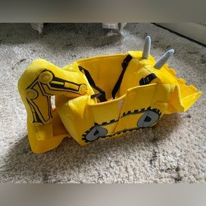 Excavator costume 2-6